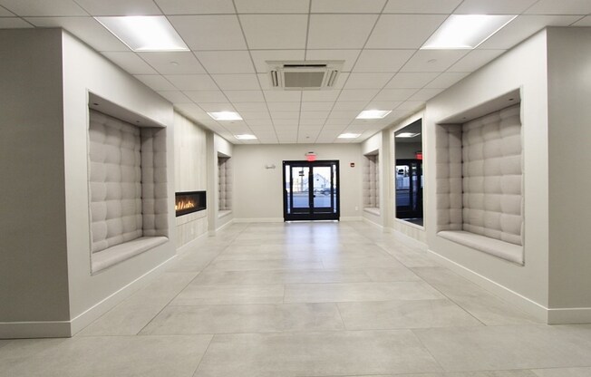 1 bed, 1 bath, 903 sqft, $3,150, Unit 409