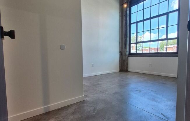 2 beds, 2 baths, 850 sqft, $1,695, Unit Apt. 111
