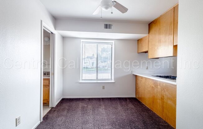 2 beds, 1.5 baths, 1,000 sqft, $1,595, Unit Apt D