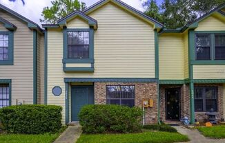 3 Bedroom Single Family Townhome in Apopka