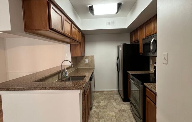 2 beds, 2 baths, $2,450