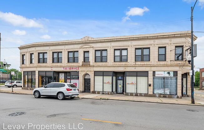 11000-12 S Michigan Ave 42-52 E 110th St