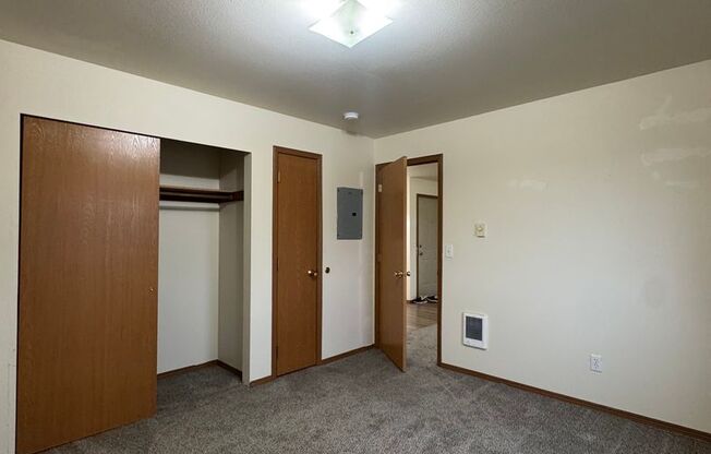 2 beds, 1 bath, $1,224, Unit 316
