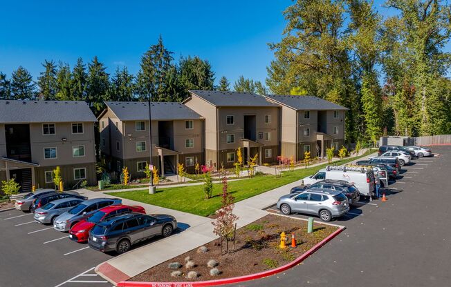 2 beds, 2 baths, 1,092 sqft, $1,650, Unit 1051-204