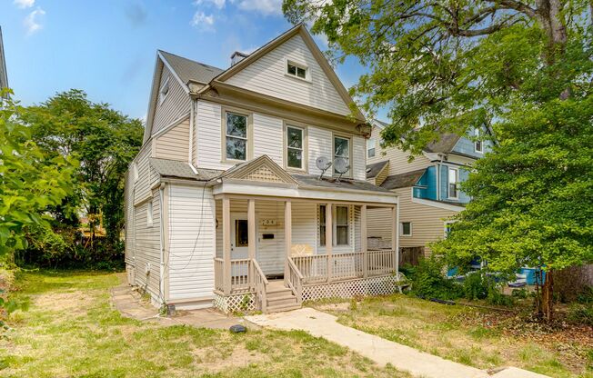 Beautiful Five-Bedroom House in Baltimore