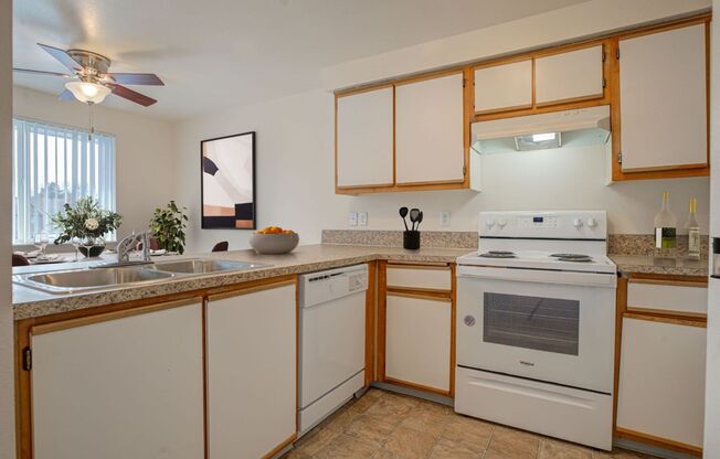ELLSWORTH SQUARE APARTMENTS