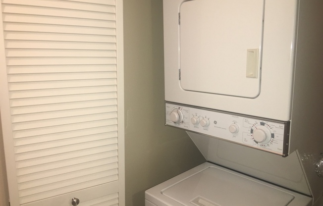 The Village at Idlewild Condos - Luxury Studio Condo Near Downtown Reno