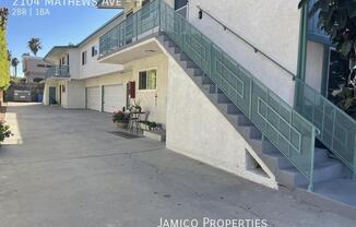 2104 MATHEWS AVE