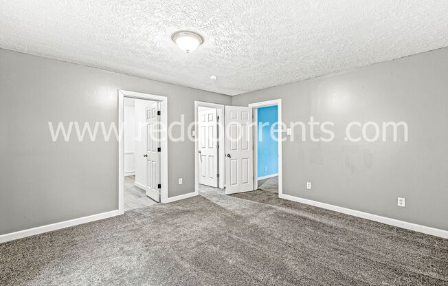 2 beds, 1 bath, $1,250