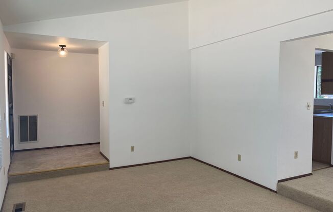 Charming 3bd split level