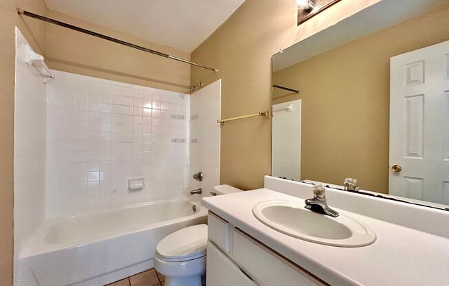 2 beds, 2 baths, $2,299, Unit UNIT 214