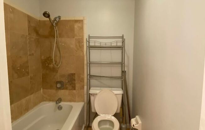 2 beds, 1.5 baths, $2,100