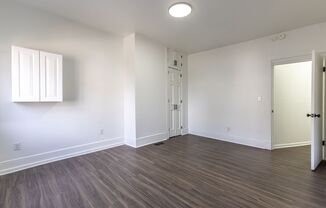 1 bed, 1 bath, 2,300 sqft, $1,150, Unit Apt 1