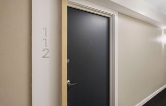 1 bed, 1 bath, $1,875, Unit (#112)