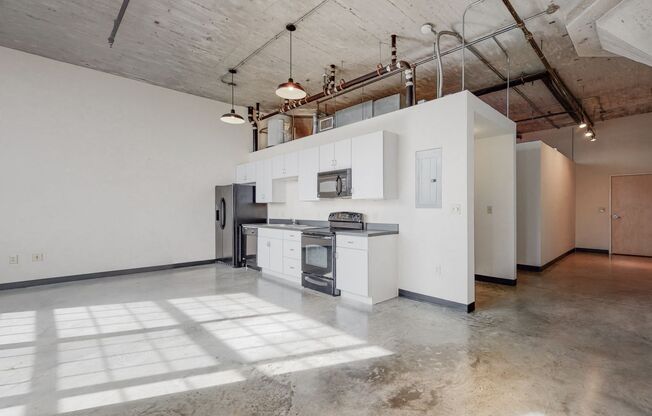 2 beds, 1 bath, 960 sqft, $1,475, Unit 312