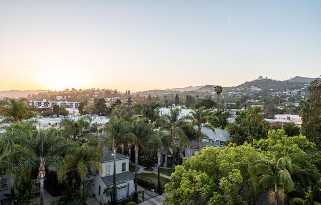 Broadstone Los Feliz