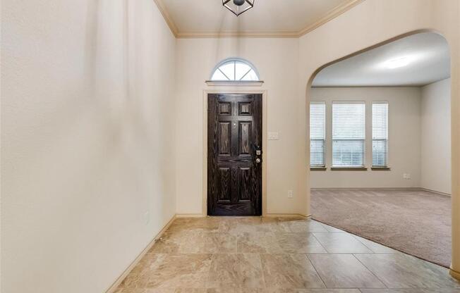 15825 CARLTON OAKS DR