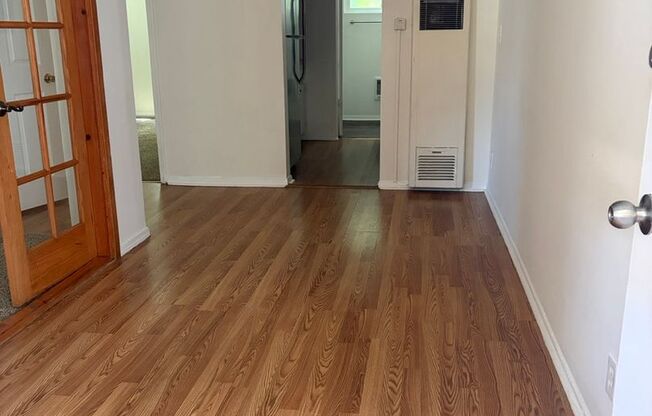 Hollywood & Highland Walkable Apartment Community