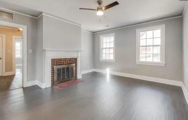 Cozy 2bd/1ba brick cottage near downtown Columbia