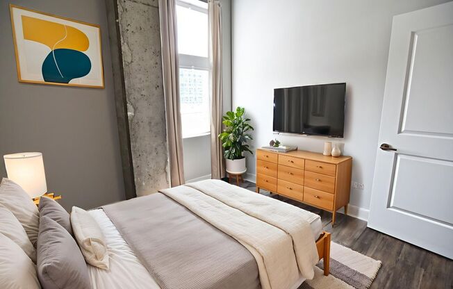 2 beds, 2 baths, 975 sqft, $3,900, Unit 3833-512