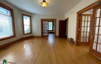 2005 Taylor St NE #1