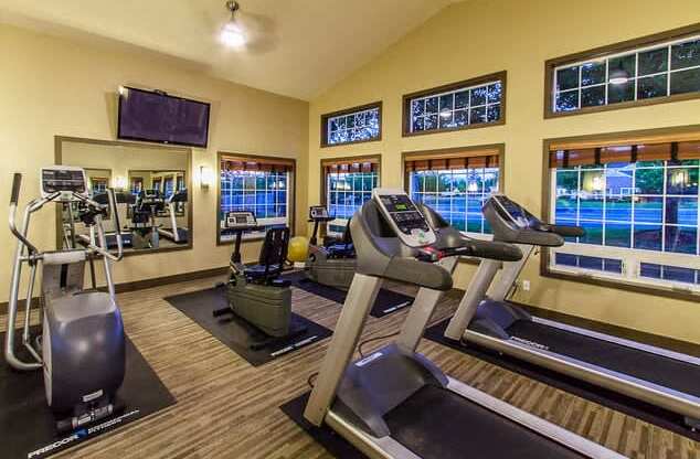 Gym at Waterford Apartments, Everett, Washington