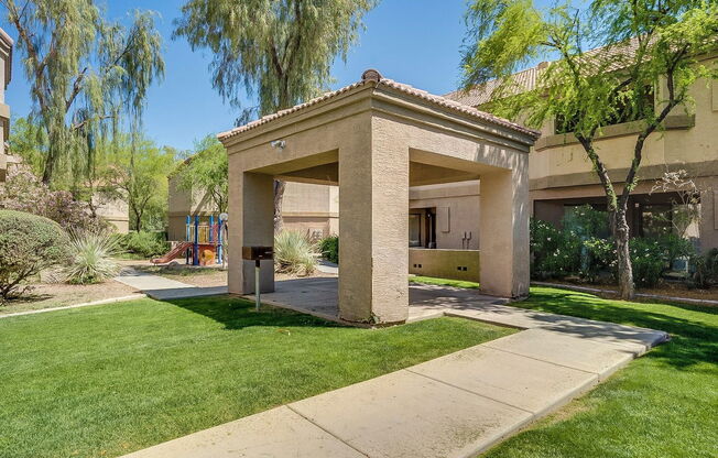 2 beds, 2 baths, 1,036 sqft, $1,600, Unit 284