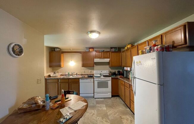 2713 Humboldt Rd