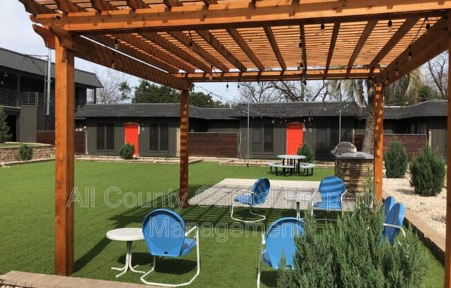 6509 Berkman Drive