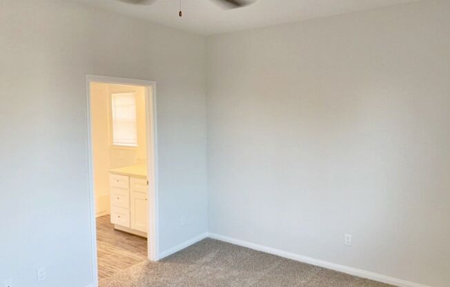 3 beds, 2.5 baths, 1,608 sqft, $1,450, Unit Unit A