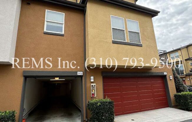 3 beds, 3.5 baths, $4,250