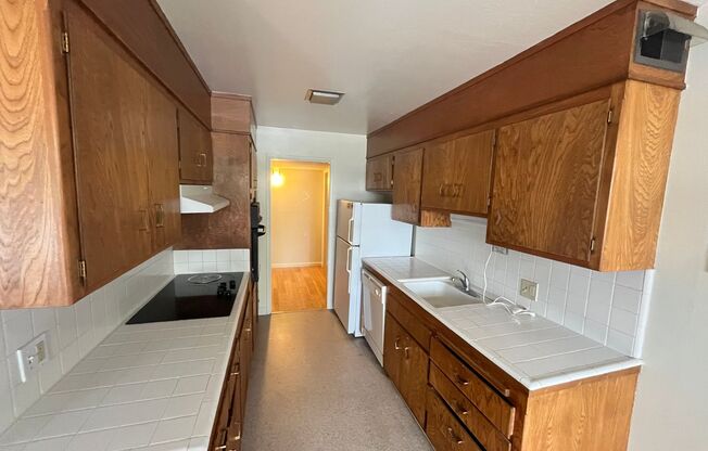 375 Van Buren Avenue