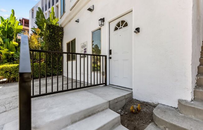 838 Hilgard - Entire Apartment