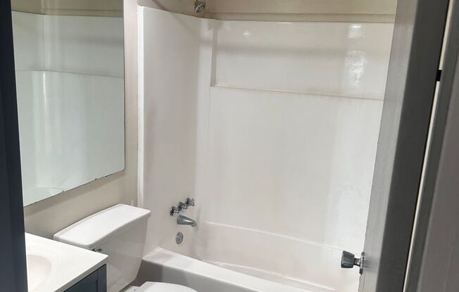 Studio, 1 bath, 460 sqft, $925, Unit 237S