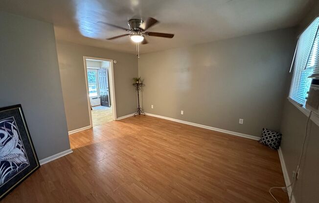 610 W 5th Ave