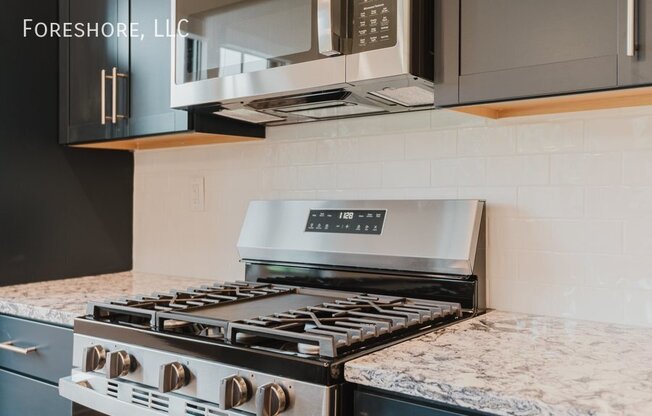 25 MINETTA LN