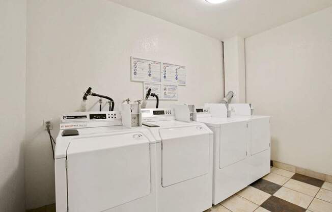 Laundry Room at White Oak Terrace Apartments, Encino, CA