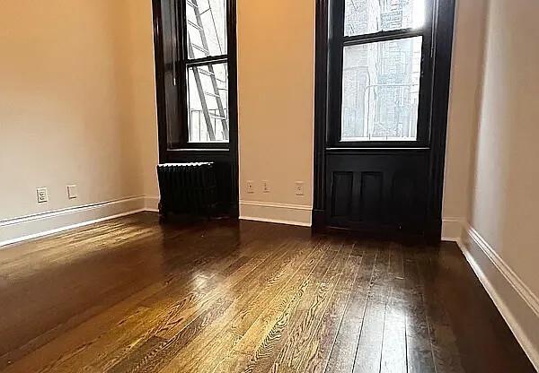 106 MACDOUGAL ST