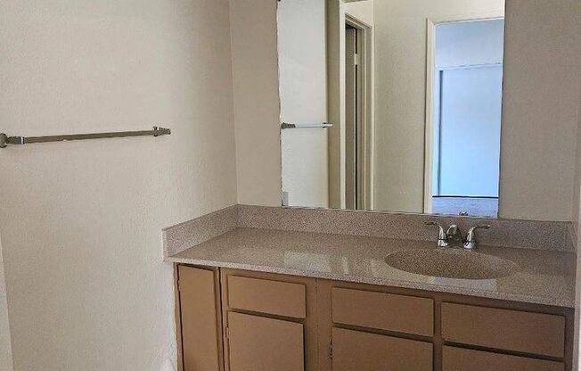 1 bed, 1 bath, 687 sqft, $1,850, Unit 104