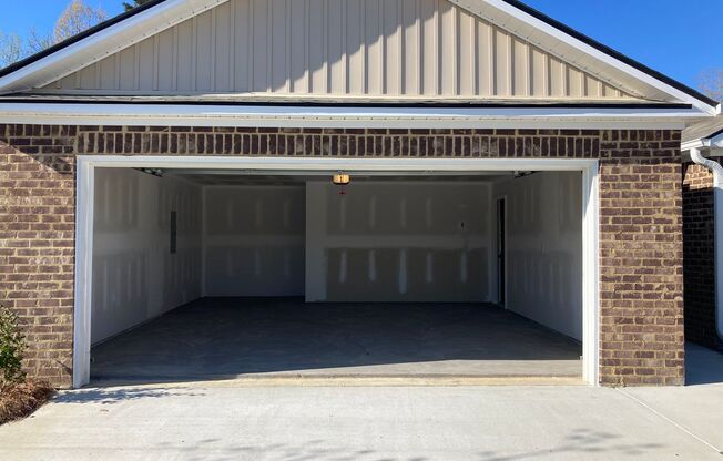 407 Kensington Lane