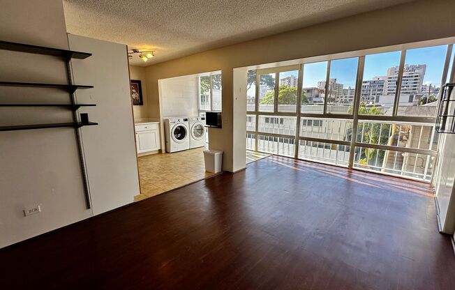 Studio, 1 bath, $1,700, Unit # 301