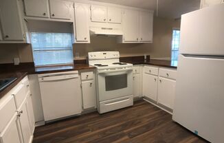 3 beds, 2 baths, $1,695