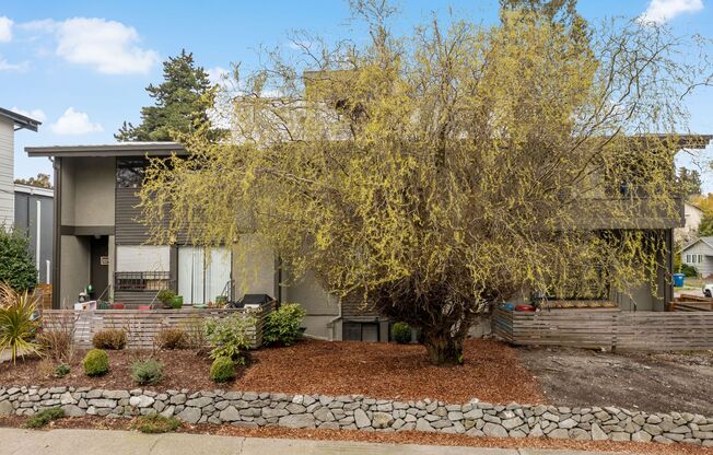Woodlawn Apartments