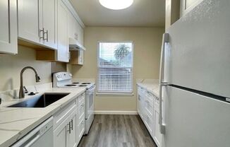 Downtown living at its finest! 2 bed 1 bath