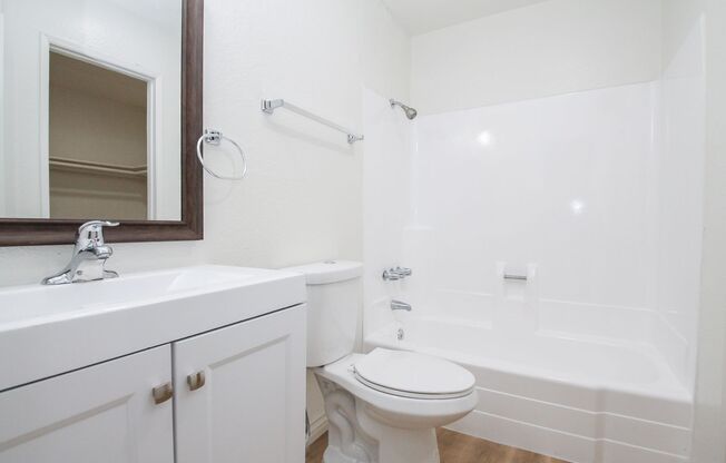 Studio, 1 bath, 472 sqft, $1,625, Unit 1