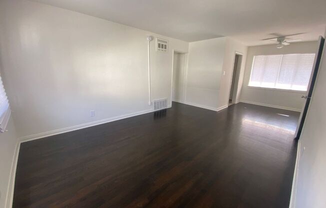 Modern 1BR with Balcony & Parking – Live the LA Lifestyle at 221 Union #16