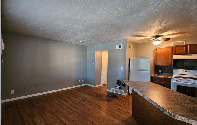 University Row Apartments