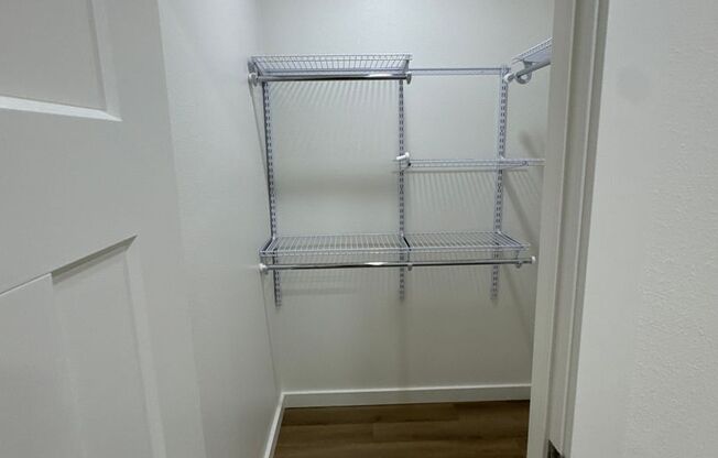 3073-3077 North Fremont