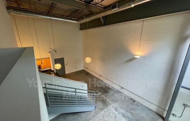 195 ARIZONA AVE