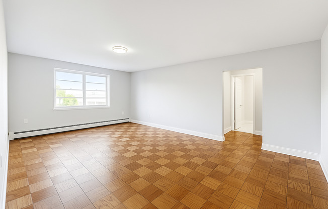 2 beds, 2 baths, 1,272 sqft, $2,450, Unit 4D